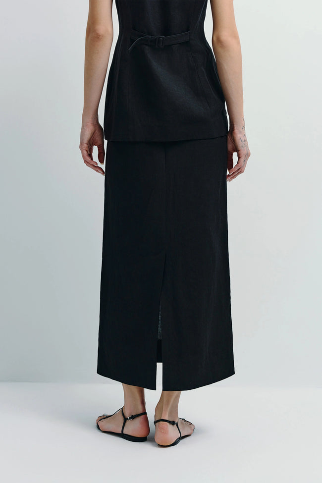 Adan Linen Midi Skirt in black, regular fit, a timeless silhouette