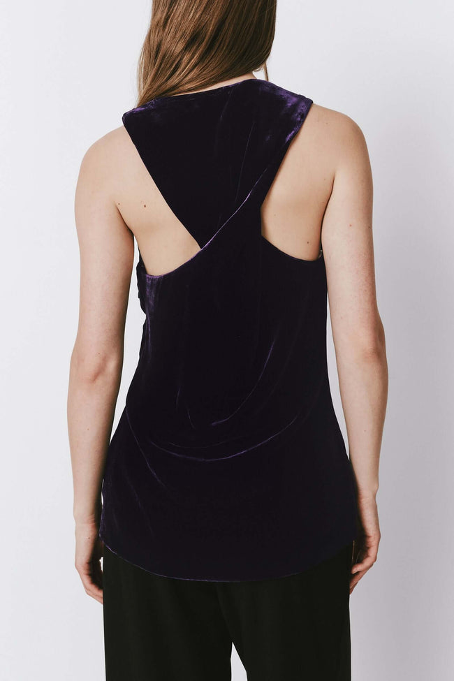 Dark purple velvet Léa Top, featuring criss-cross back detail.