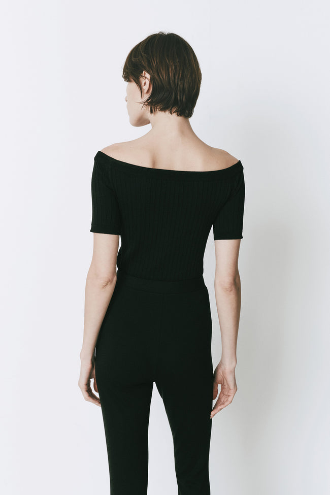 Black off-shoulder viscose-nylon top. Slim fit, understated elegance for evening occasions