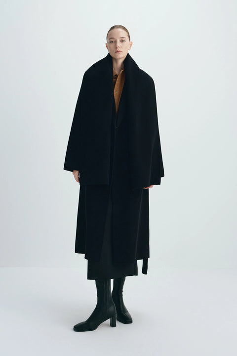 Grand Scarf Coat Black