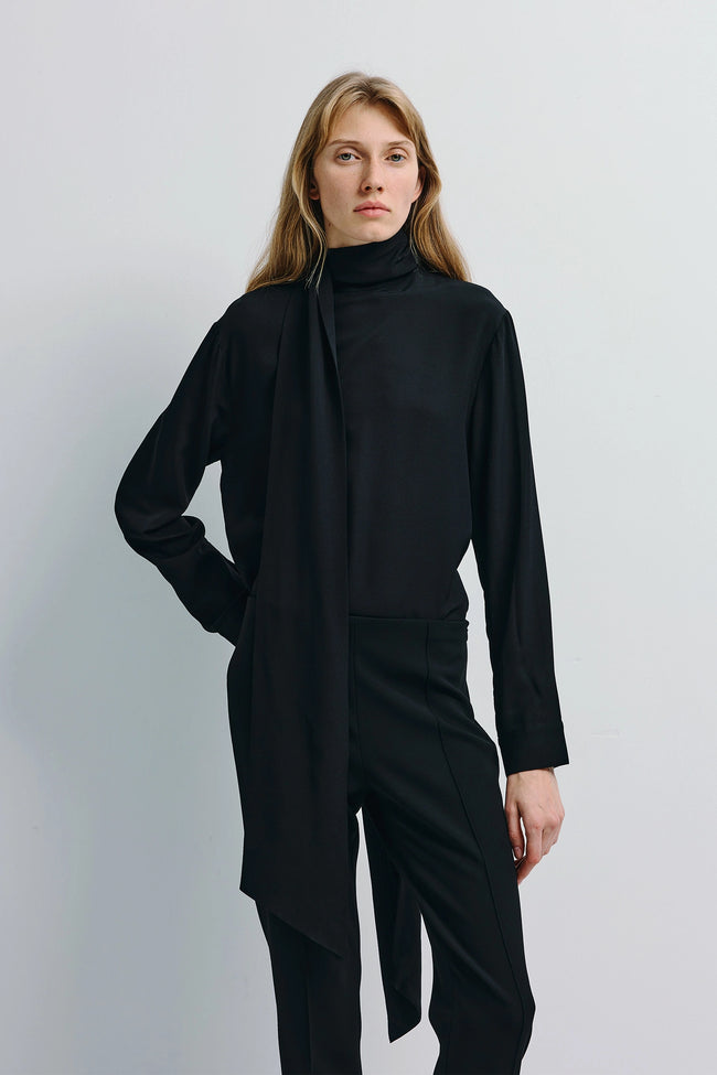 Elea Scarf Blouse Black
