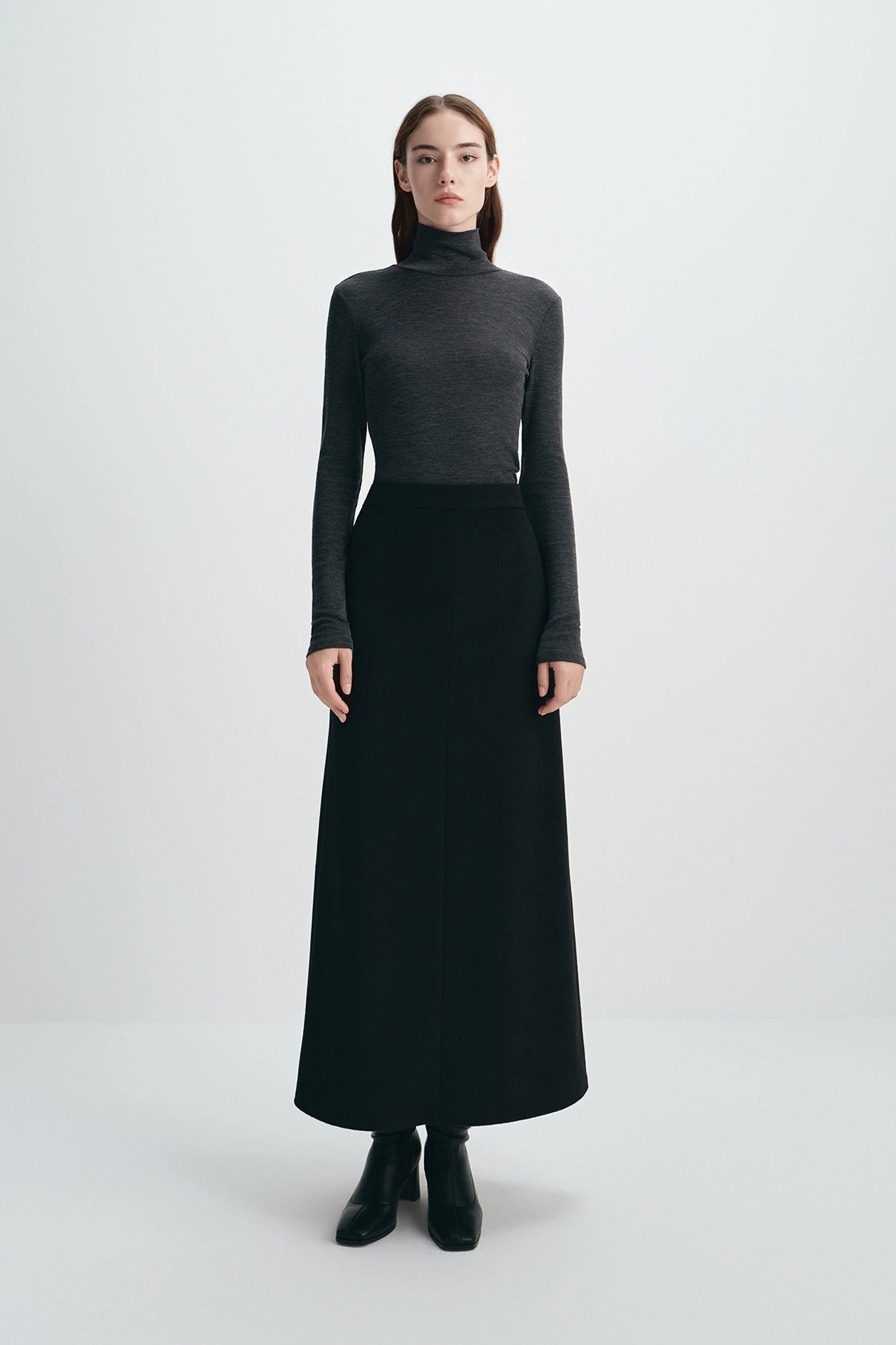 Jaliah Wool Turtleneck Top H.Charcoal