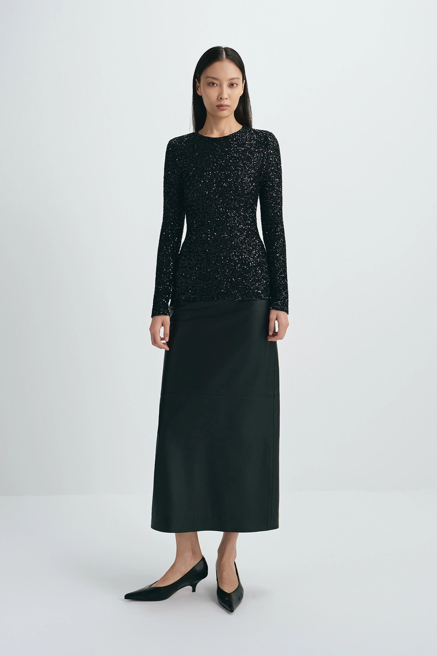 Lorynn Sequinned Top Black