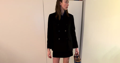 Black Tights vs. Nude Hose: A 2026 Style Guide Black Tights vs. Nude Hose: A 2026 Style Guide