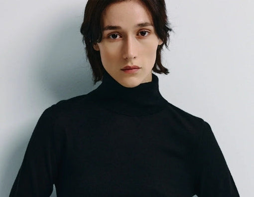 Wool-Cashmere Turtleneck Pullover | Luxe Knit