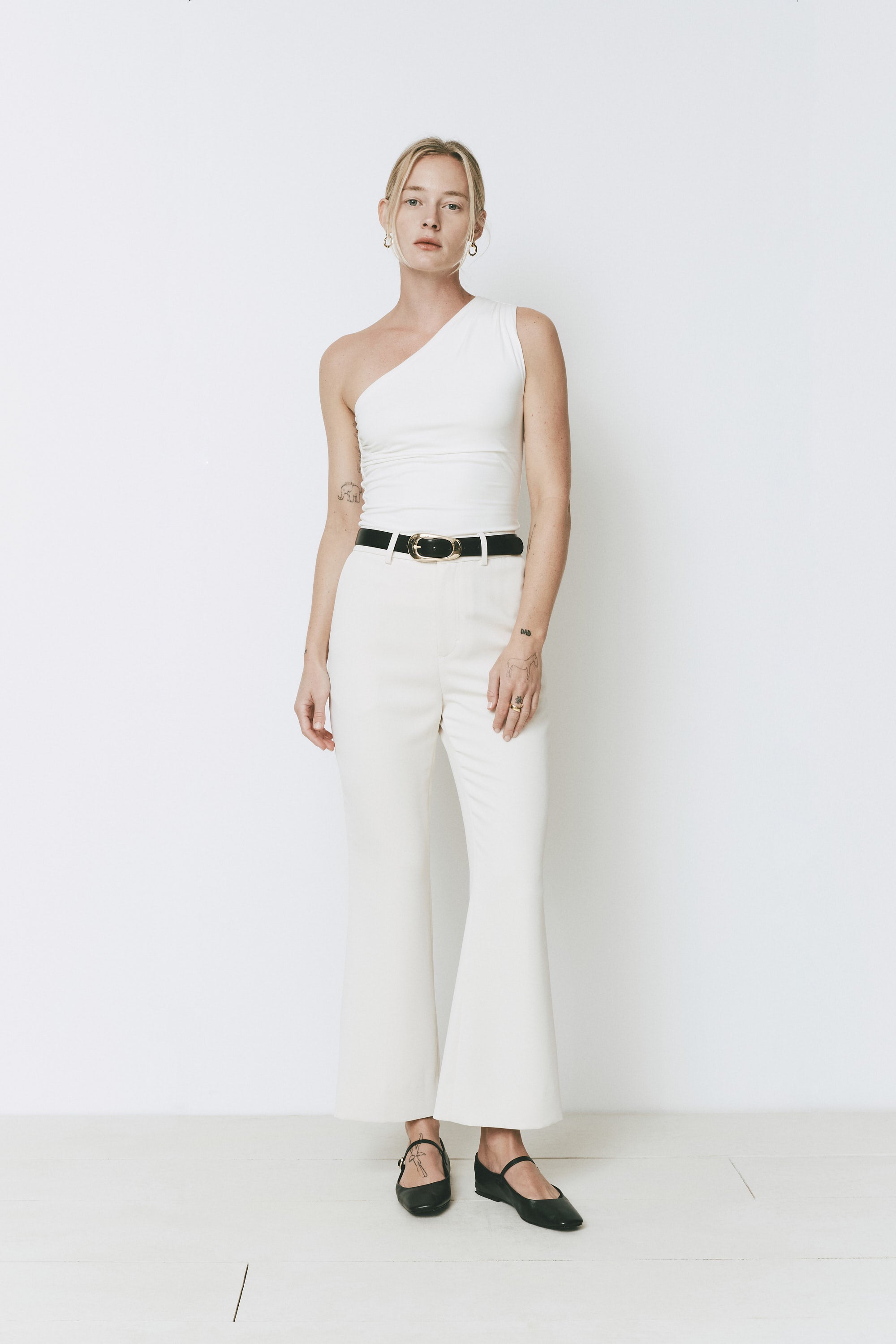 Rue Sophie Gesture Flare Pant