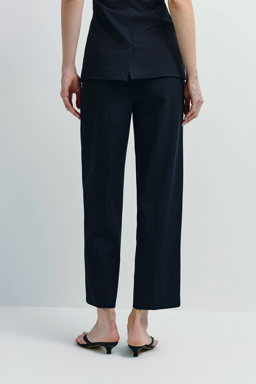 Donette Cropped Wide Leg Pant in black, modern and relaxed tailoring
