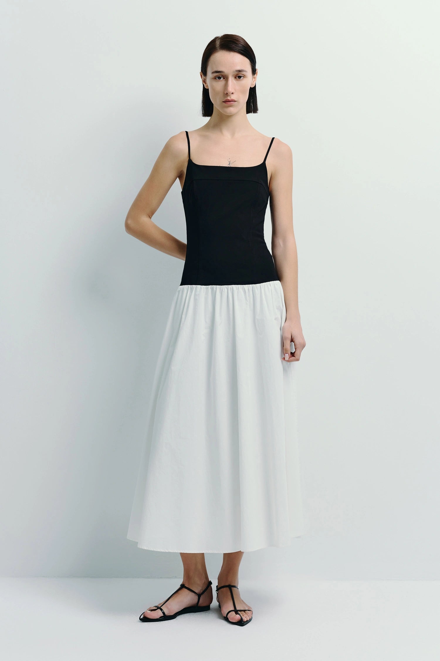 Ines Color Blocked Cami Dress Black/White