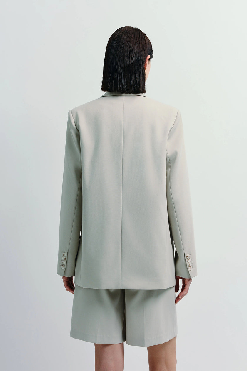 Lela Boxy Blazer light beige lyocell-rayon blend with shorts, workwear and casual outfit