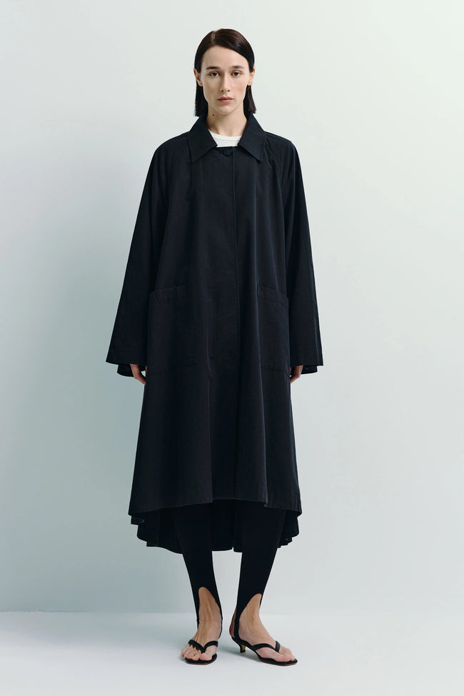 Nesson Voluminous Coat Black