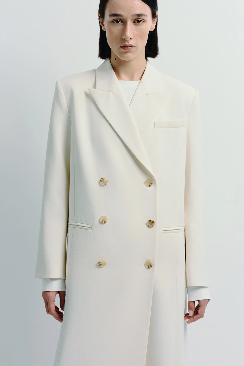 White Remie Double Breast Coat. Double-breasted midi coat in polyester-wool blend, a classic outerwear.