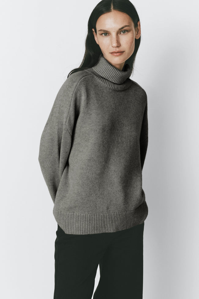 Adele Sweater in H.grey