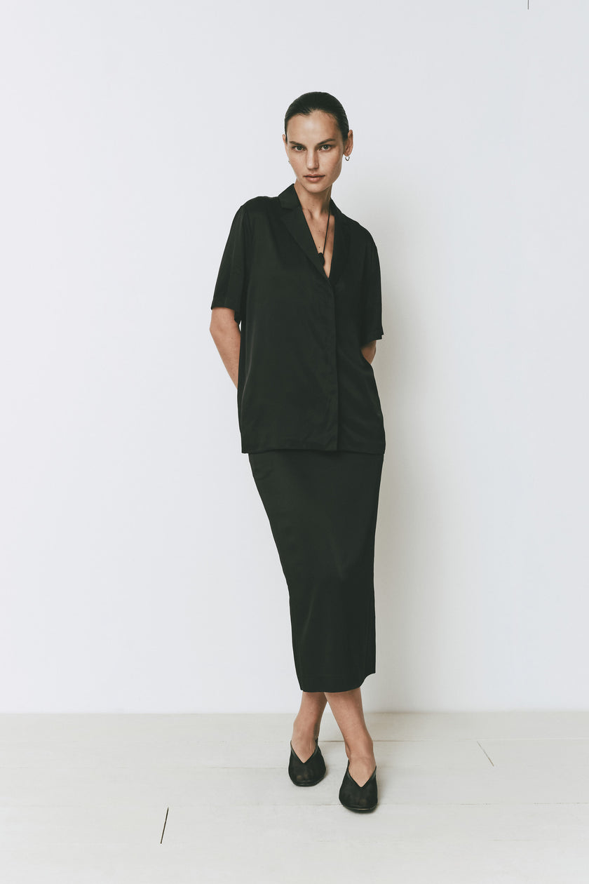 Black Adieu Shirt and skirt set, V-neckline shirt, minimalist fashion
