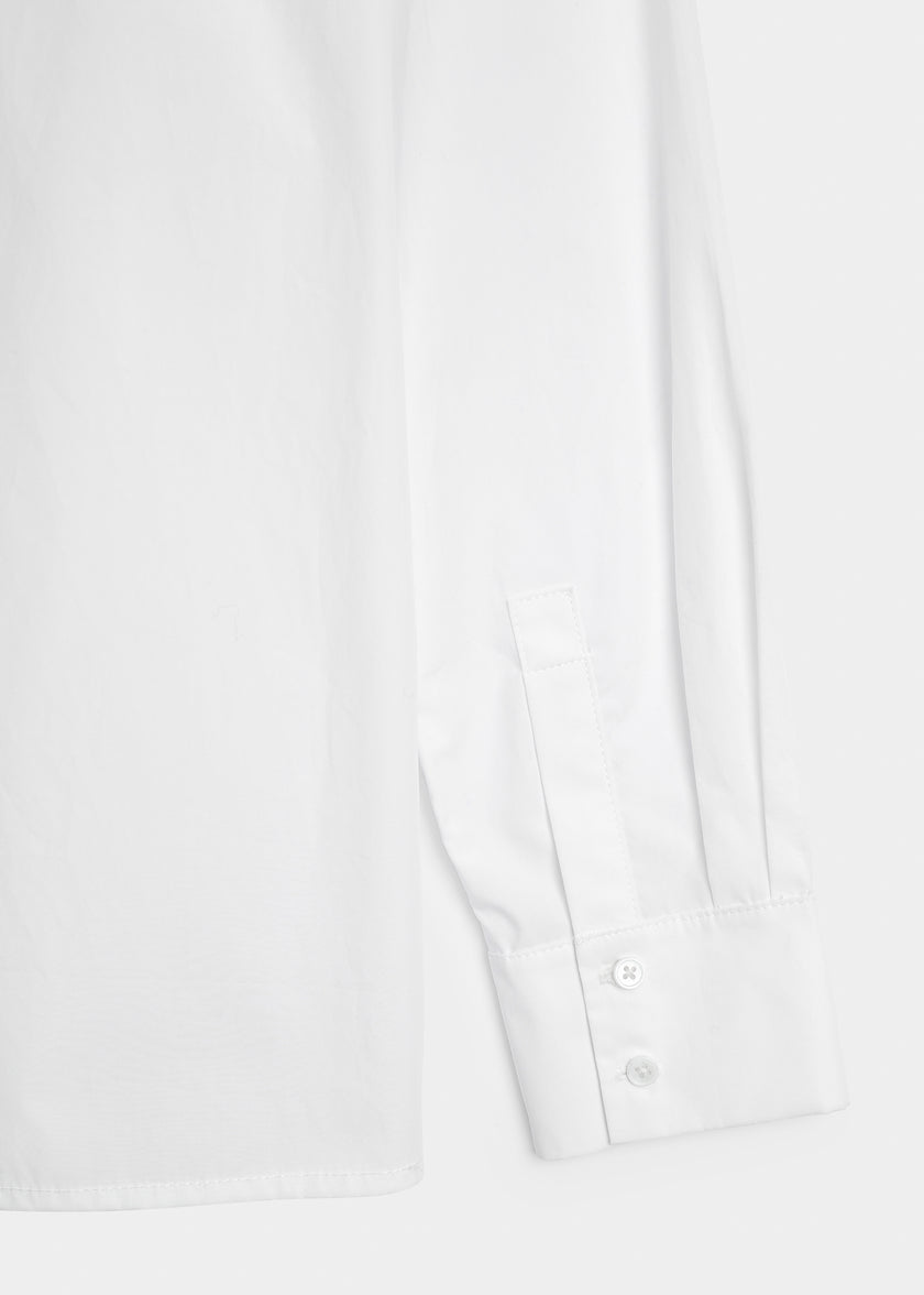 White cotton Charlot button-down shirt detail, tailored fit, two-button cuff