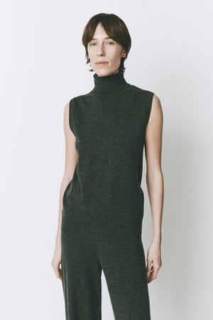 Rue Sophie Denis Turtleneck Sleeveless top Topaz