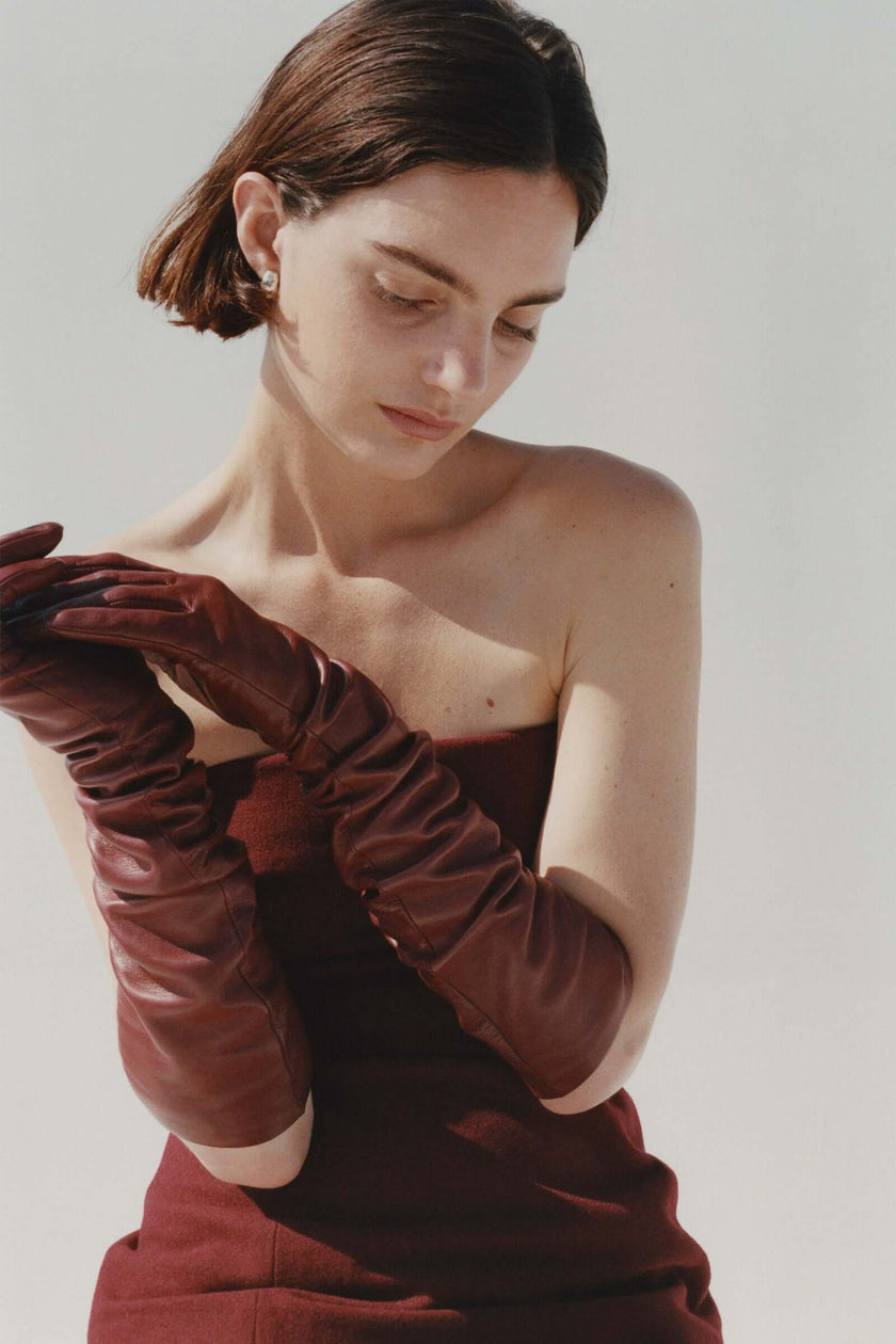 Burgundy wool bandeau top with matching leather gloves, Rue Sophie