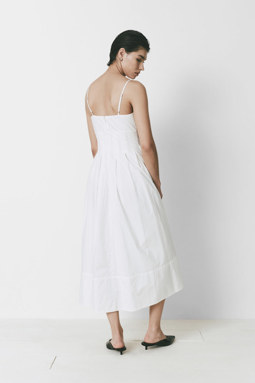 Ruesophie Virginie dress white, square neckline, adjustable straps, minimalist style