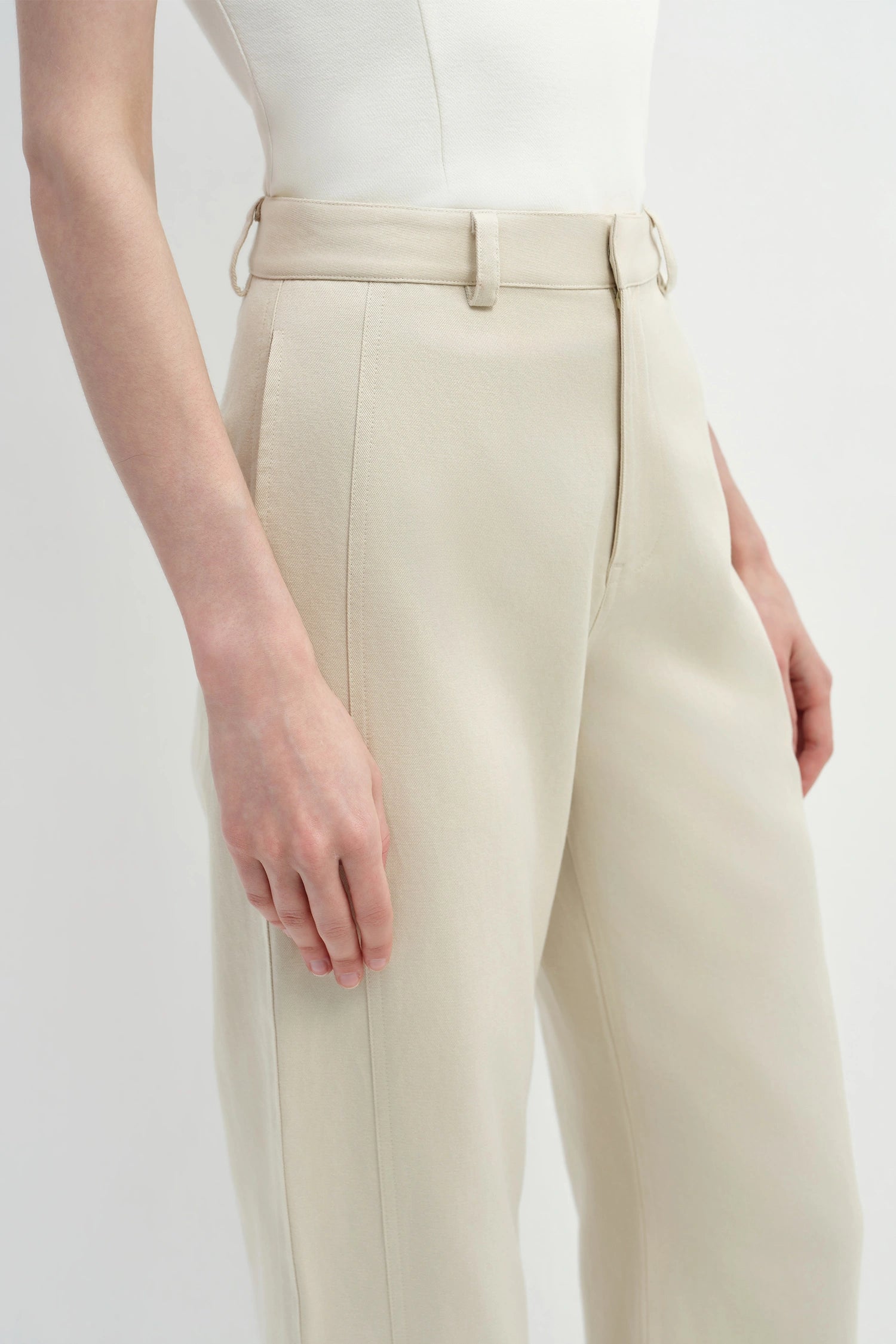 Cléa Barrel Leg Pant Egret