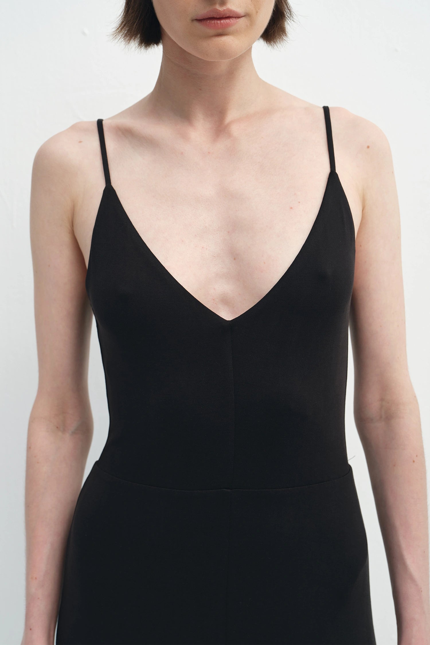 Solène V-neck Fluid Jersey Dress Black