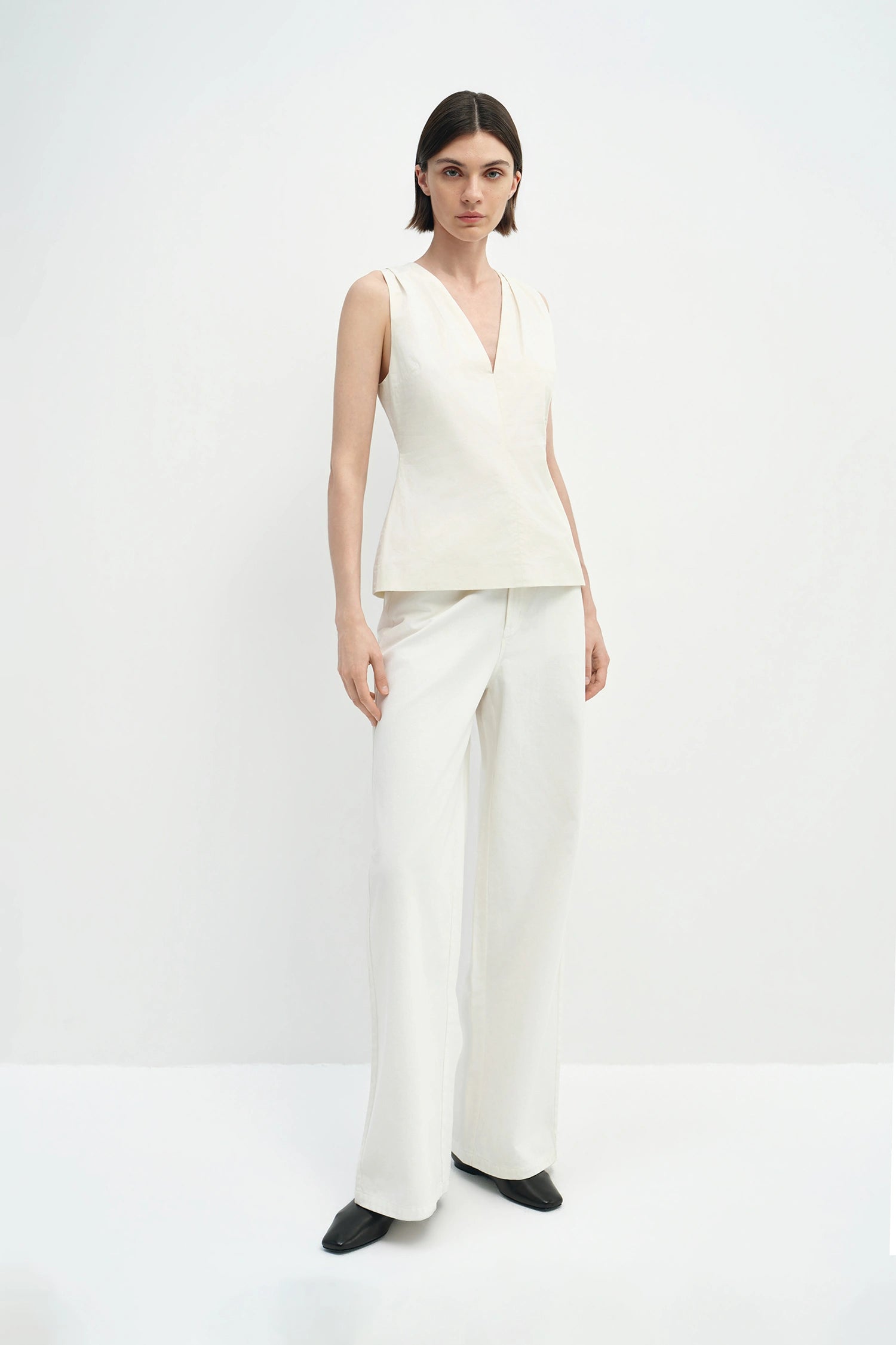 Sora V-Neck Top Egret