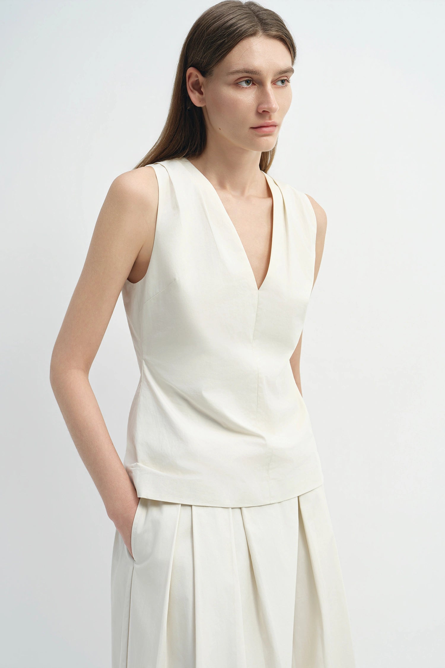 Sora V-Neck Top Egret