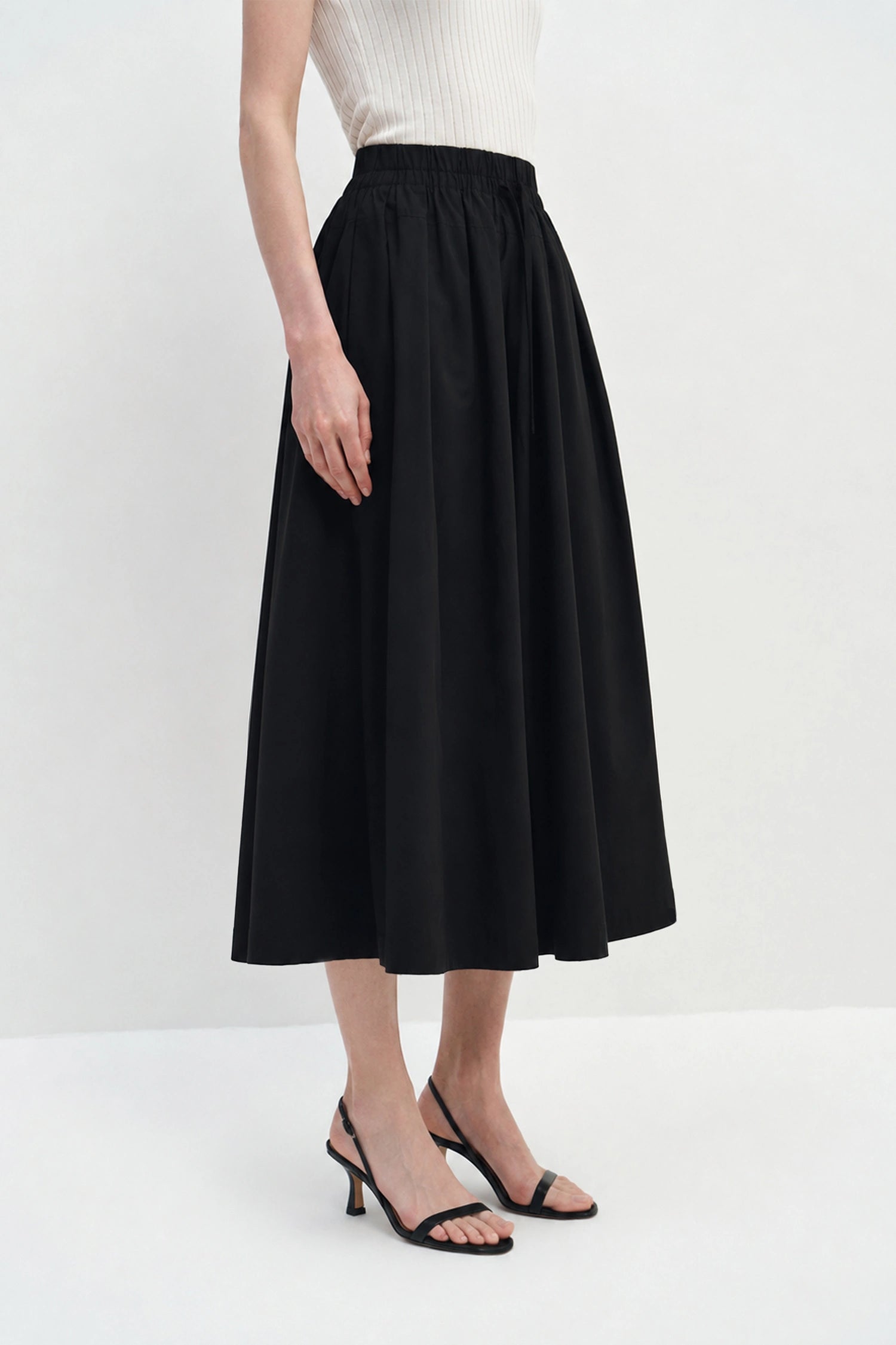 Panier Drawstring Waist Pleated Skirt