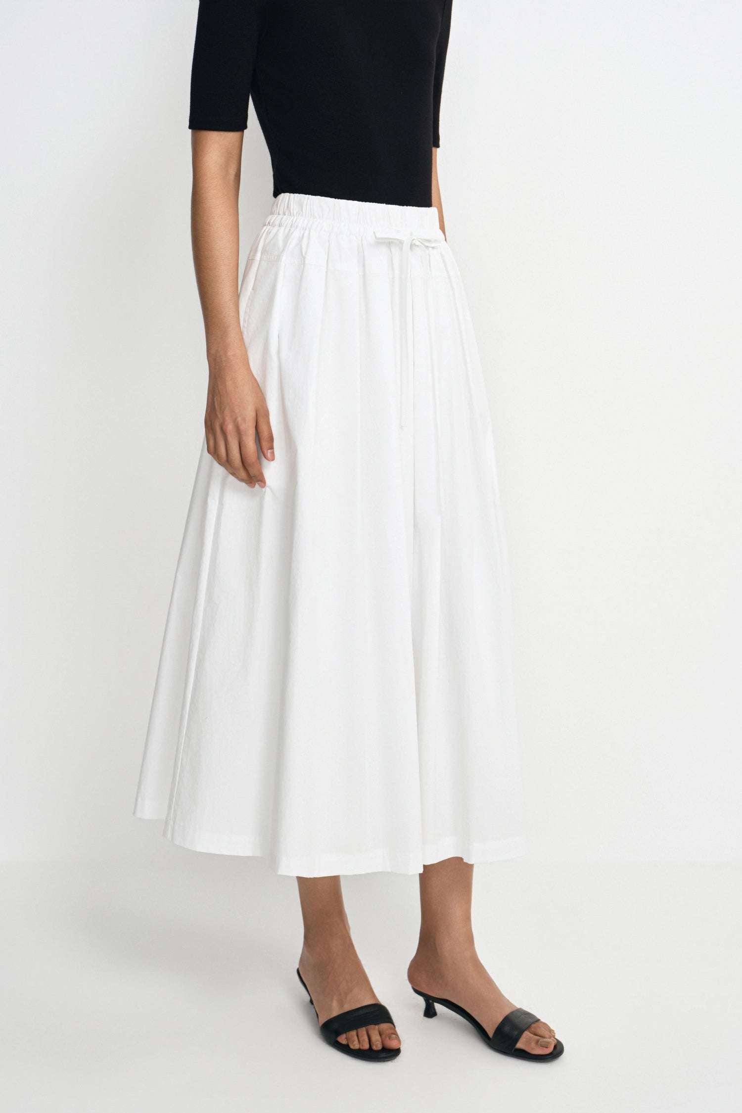 Panier Drawstring Waist Pleated Skirt