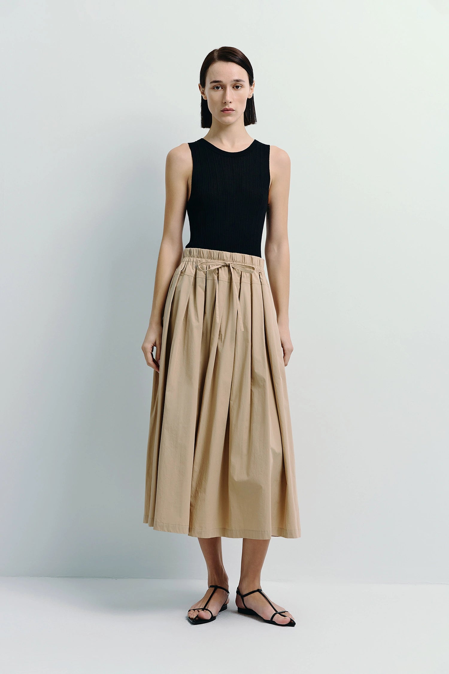 Panier Drawstring Waist Pleated Skirt Khaki
