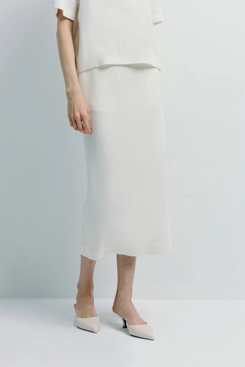 Cream linen blend pencil skirt, part of a minimalist elegant outfit for women