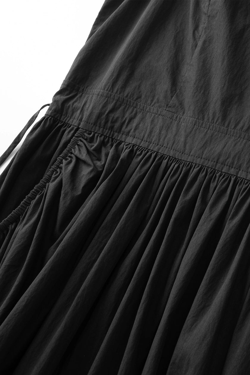 Black Tours Gathered Pocket Dress detail, cotton-nylon blend fabric, gathered waist