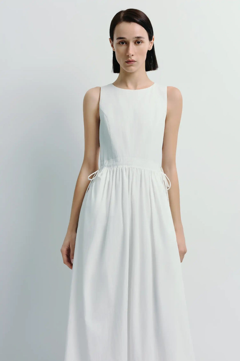 Tours Gathered Pocket Dress in white cotton-nylon blend, featuring soft tailoring and patch pockets.