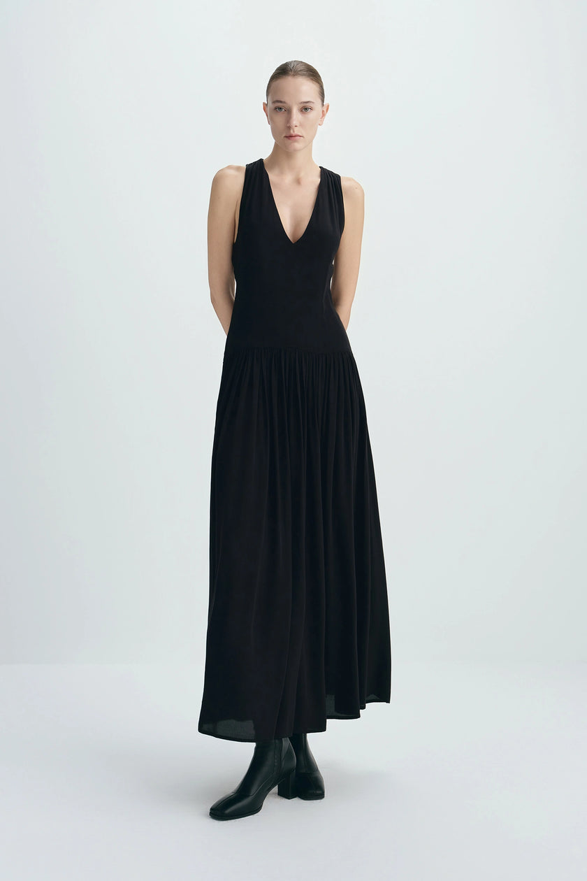 Gisele Deep V-Neck Maxi Dress Black