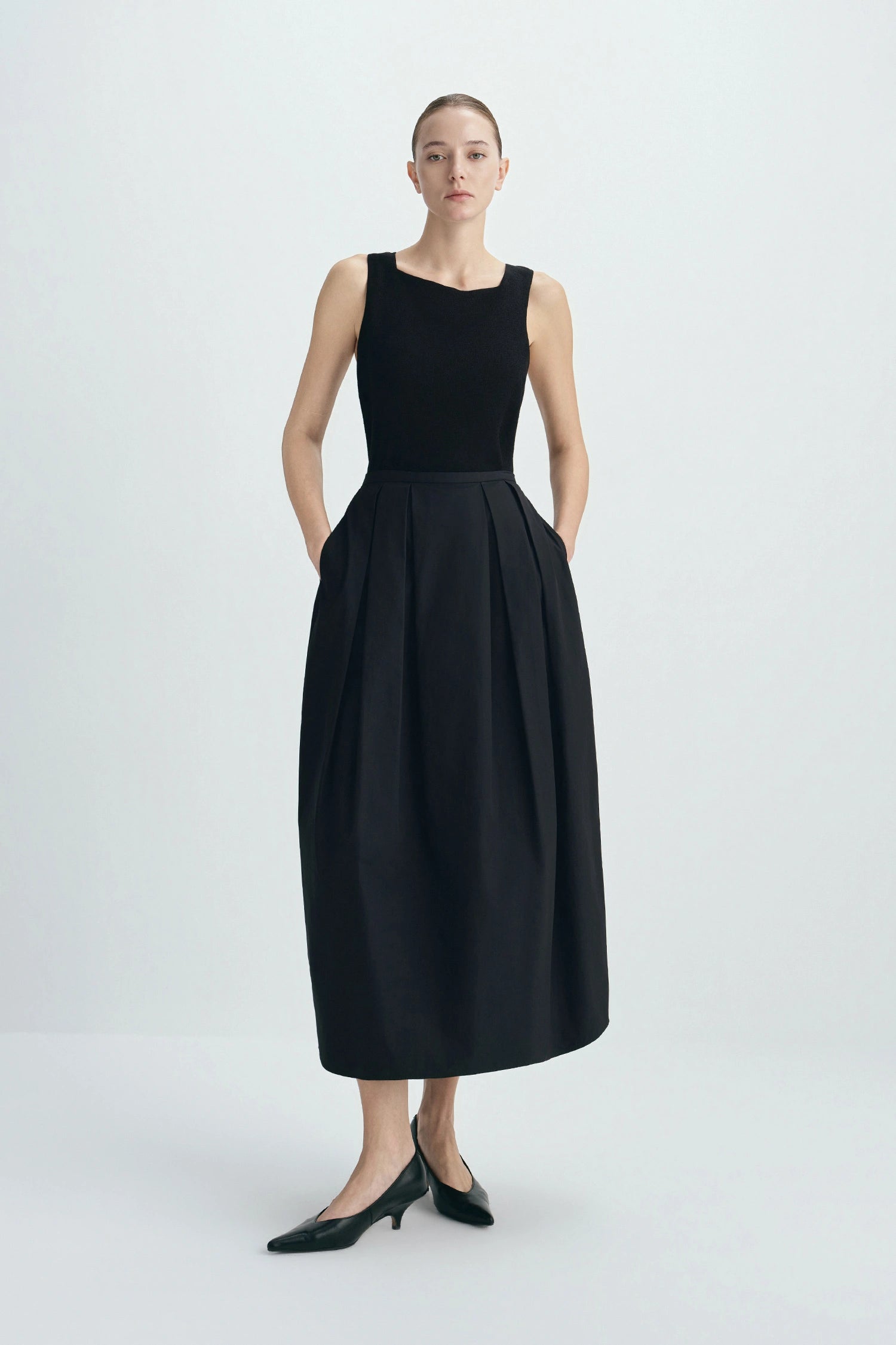 Carré High Square Neck Top-Black