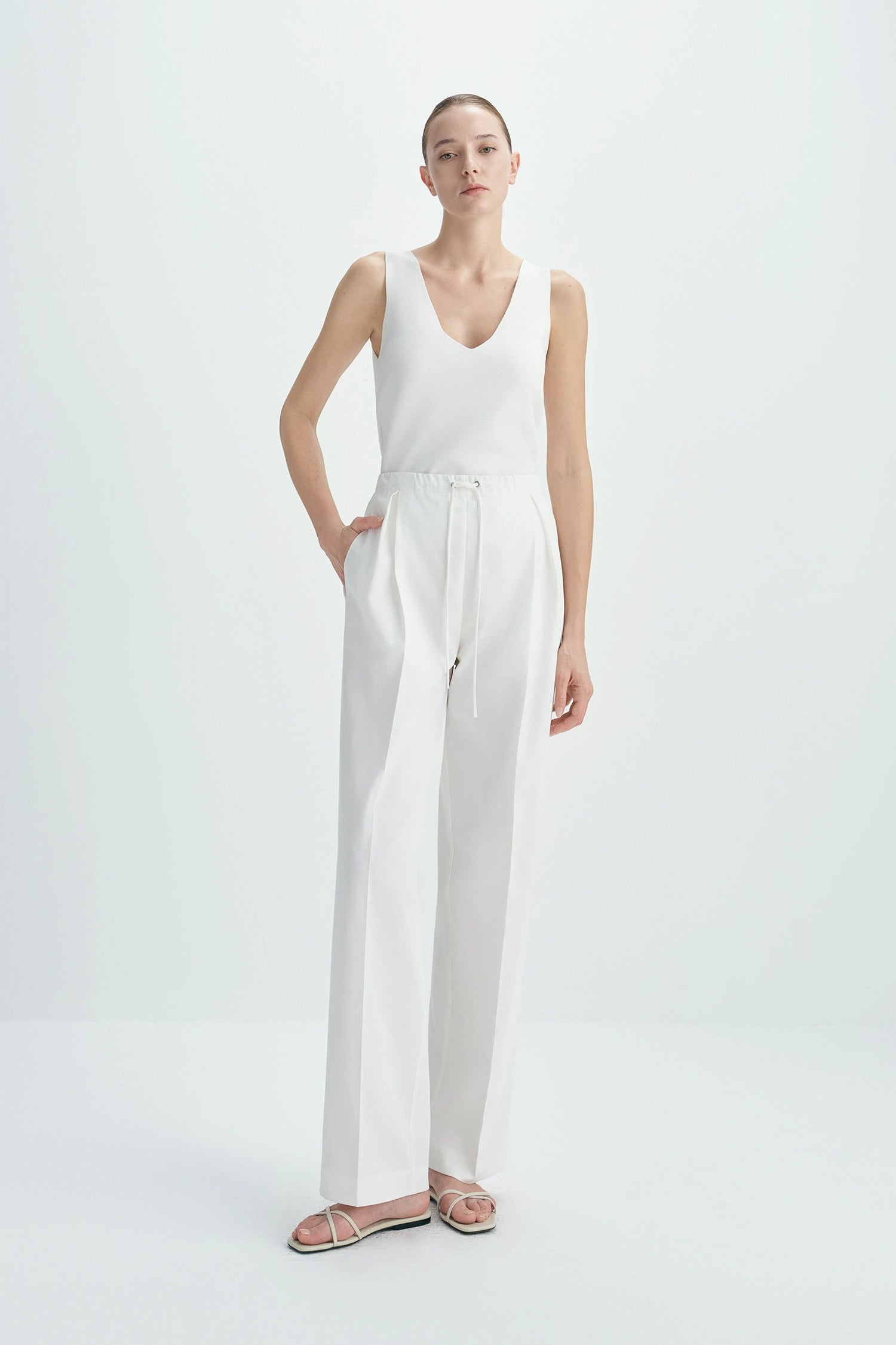 Ventura Pleat Front Drawstring Pant White