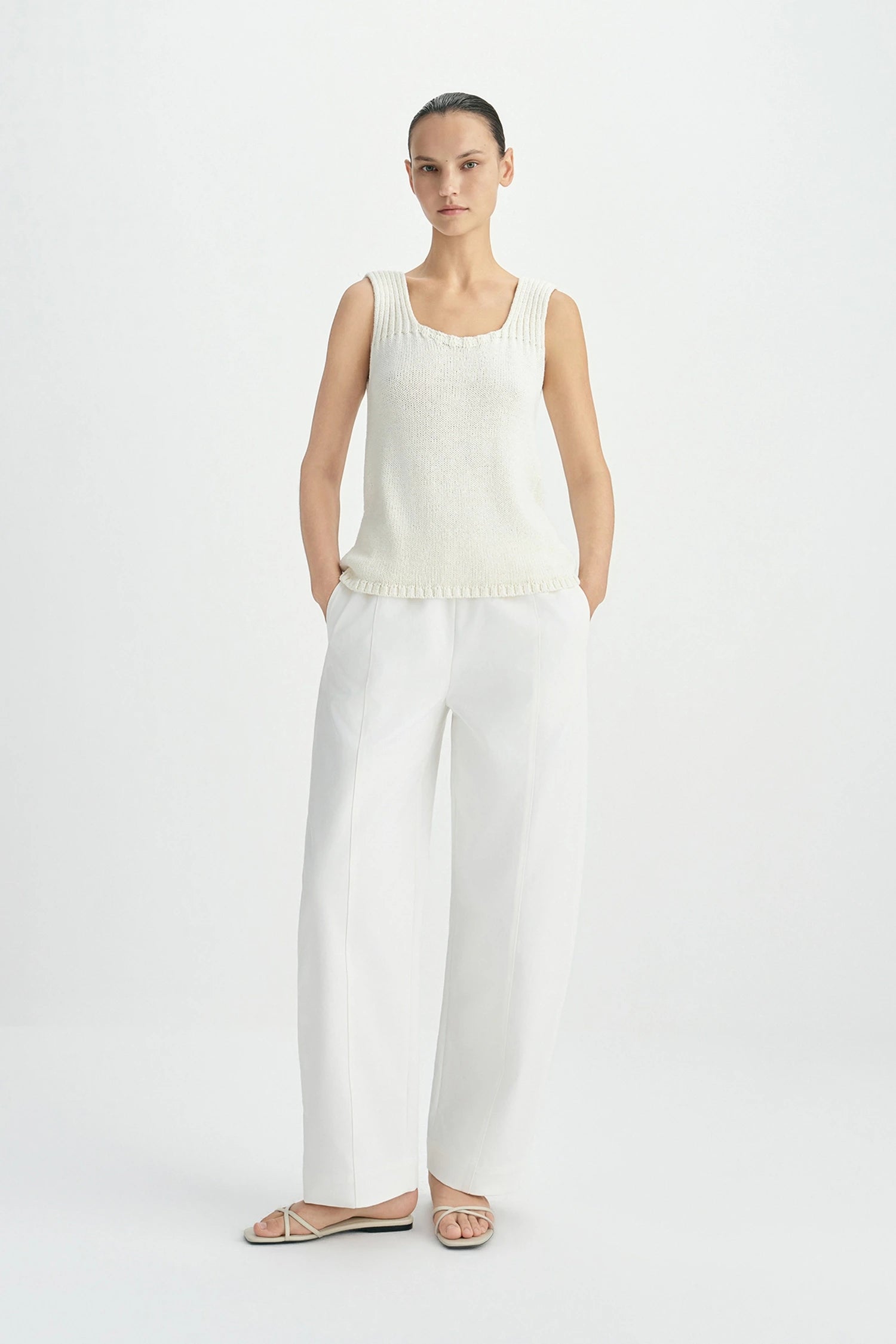 Veyra Barrel Pant