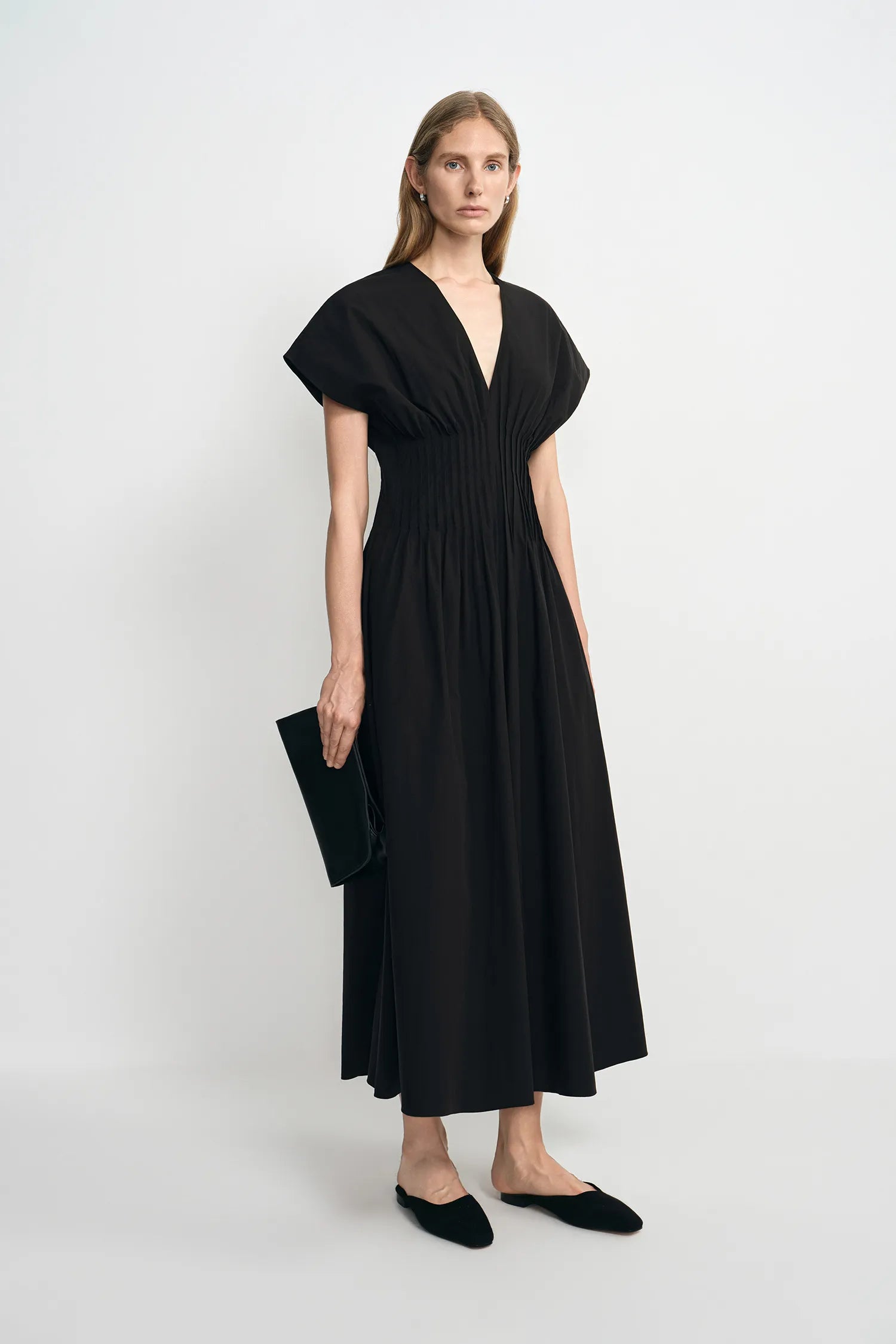 Piquenique Pintuck V-Neck Dress