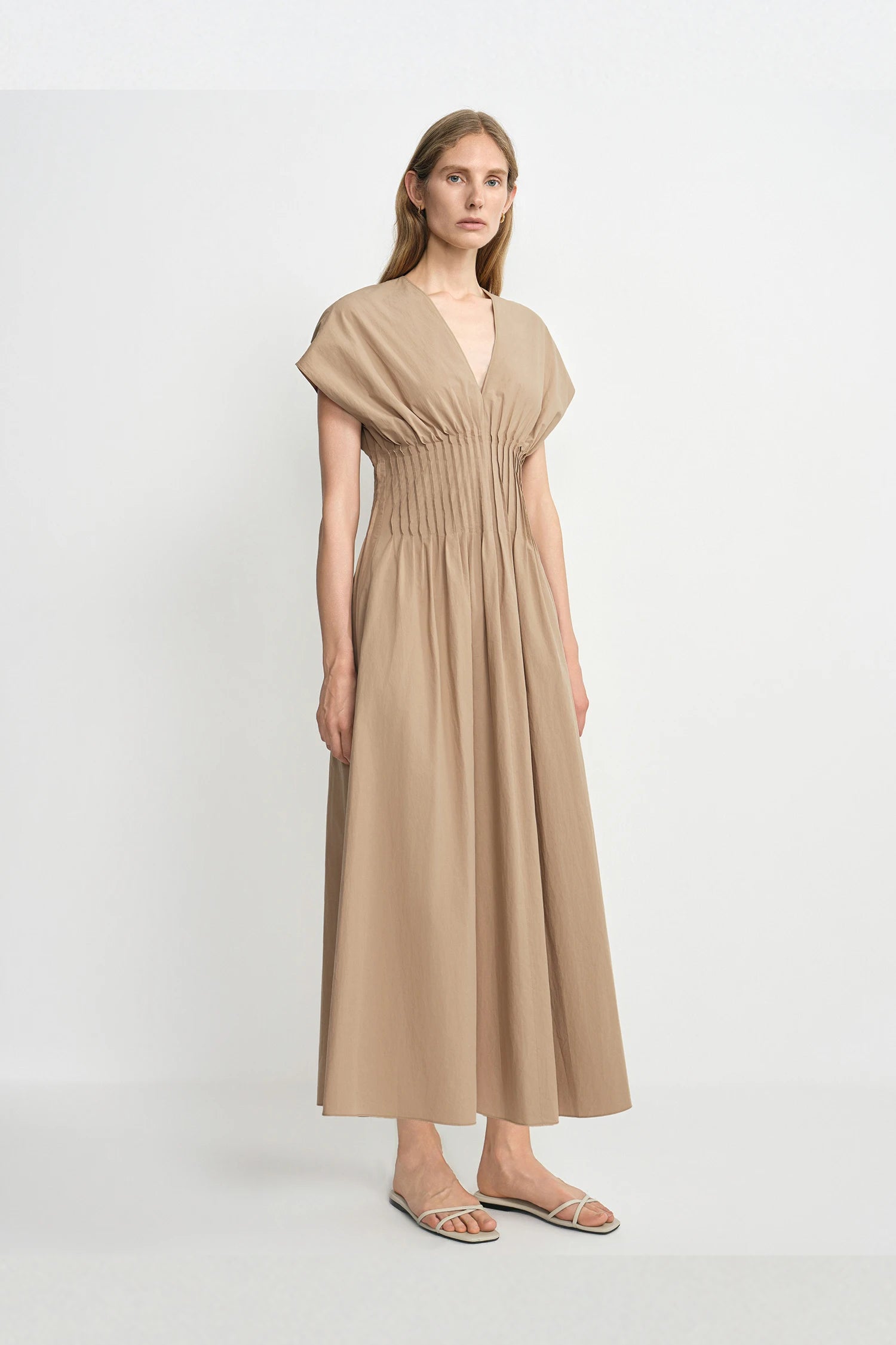 Piquenique Pintuck V-Neck Dress