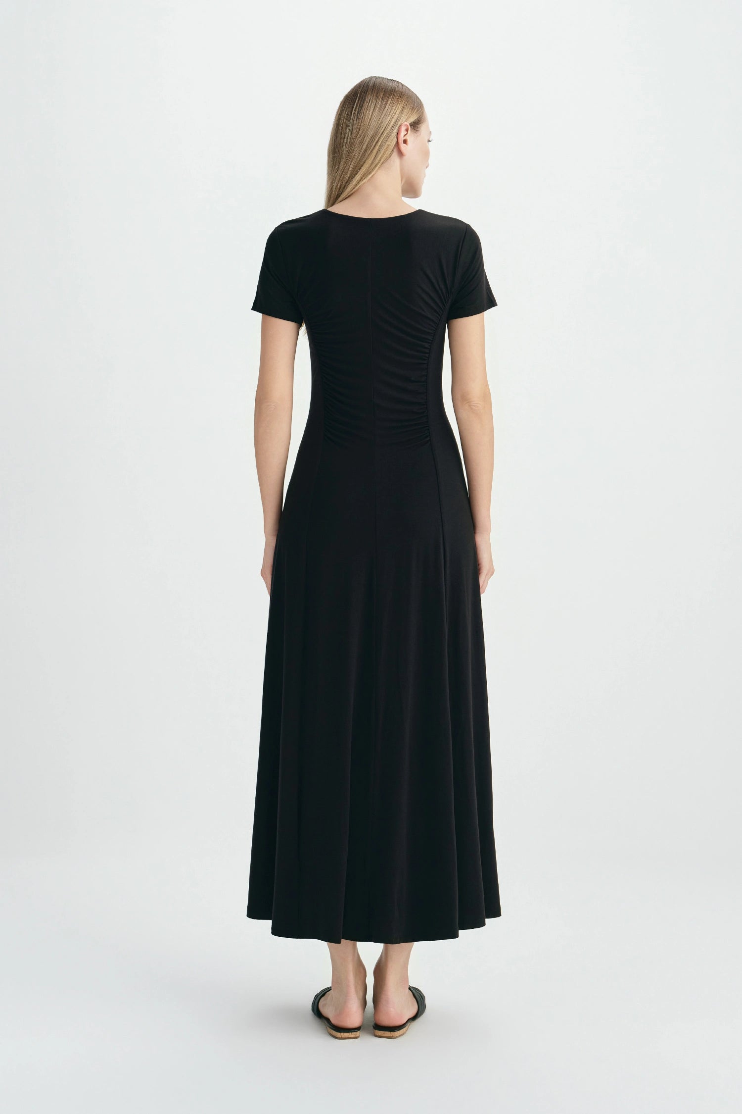 Solenne Shirred Detail Midi Dress-Black