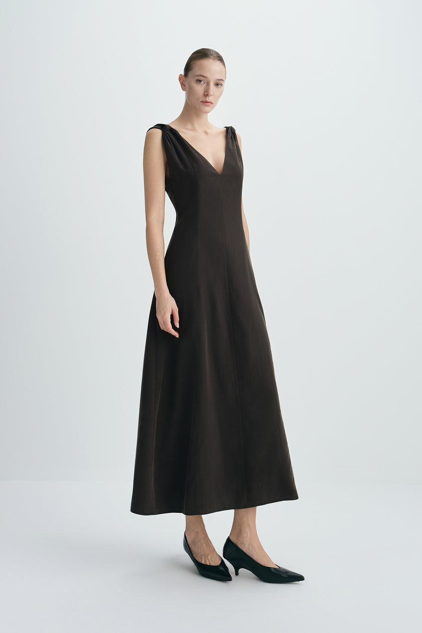 Miravel Knot Shoulder Strap Dress
