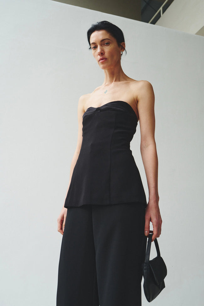 Lunis Sweetheart Strapless Top-Black