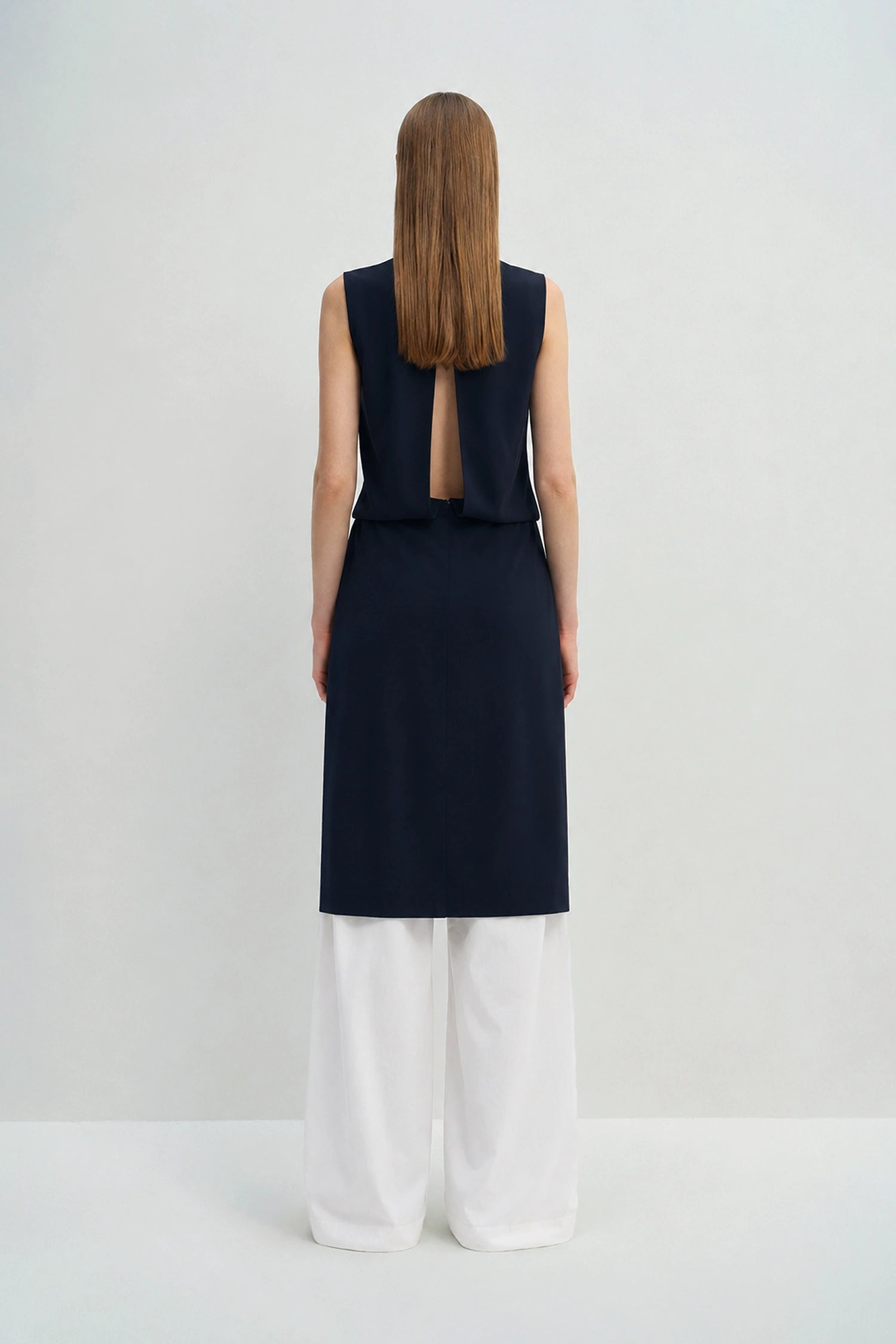 Vento Back Slit Top Navy