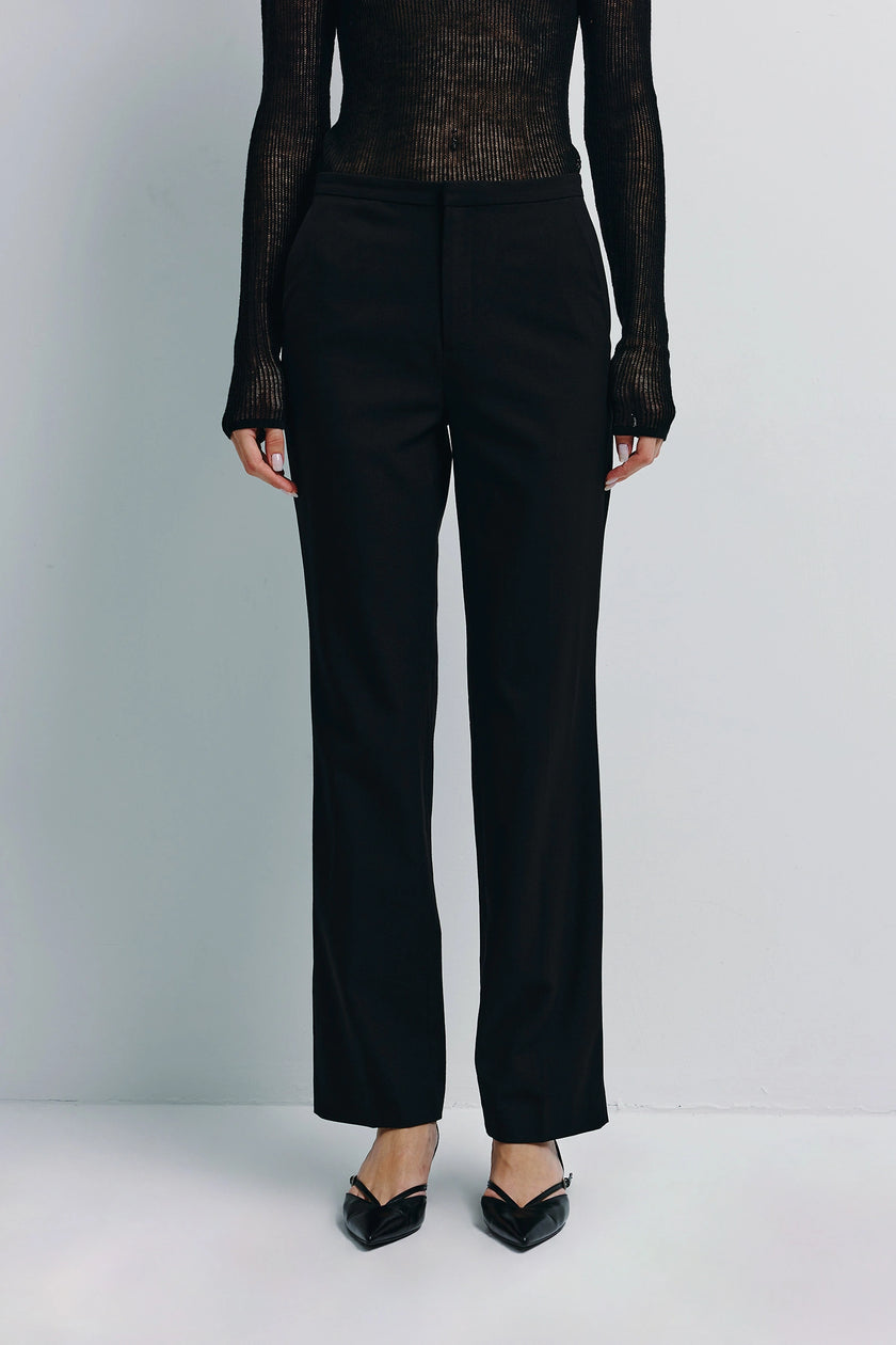 Black Lenn Straight Leg Pant by Ruesophie, tailored fit, stretch wool blend, styled with black top and heels