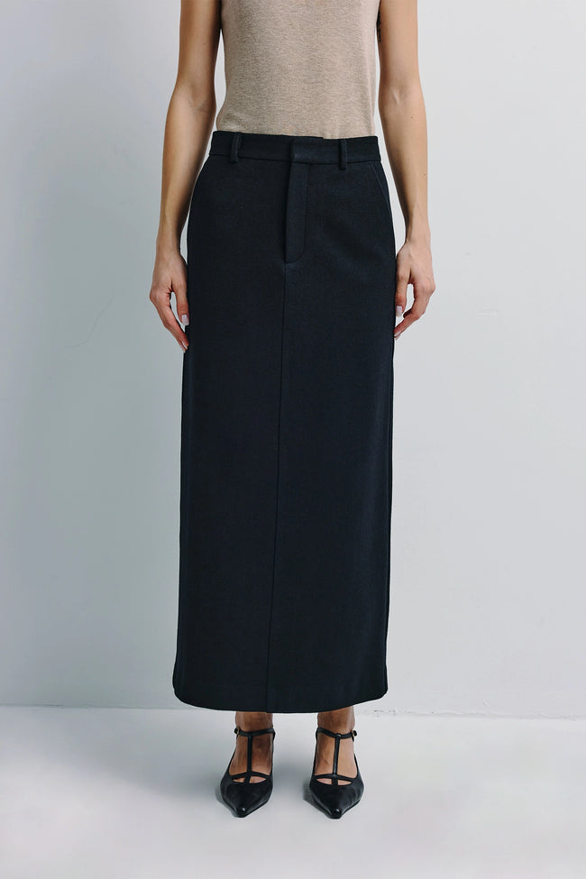 Camberly Midi Skirt Black