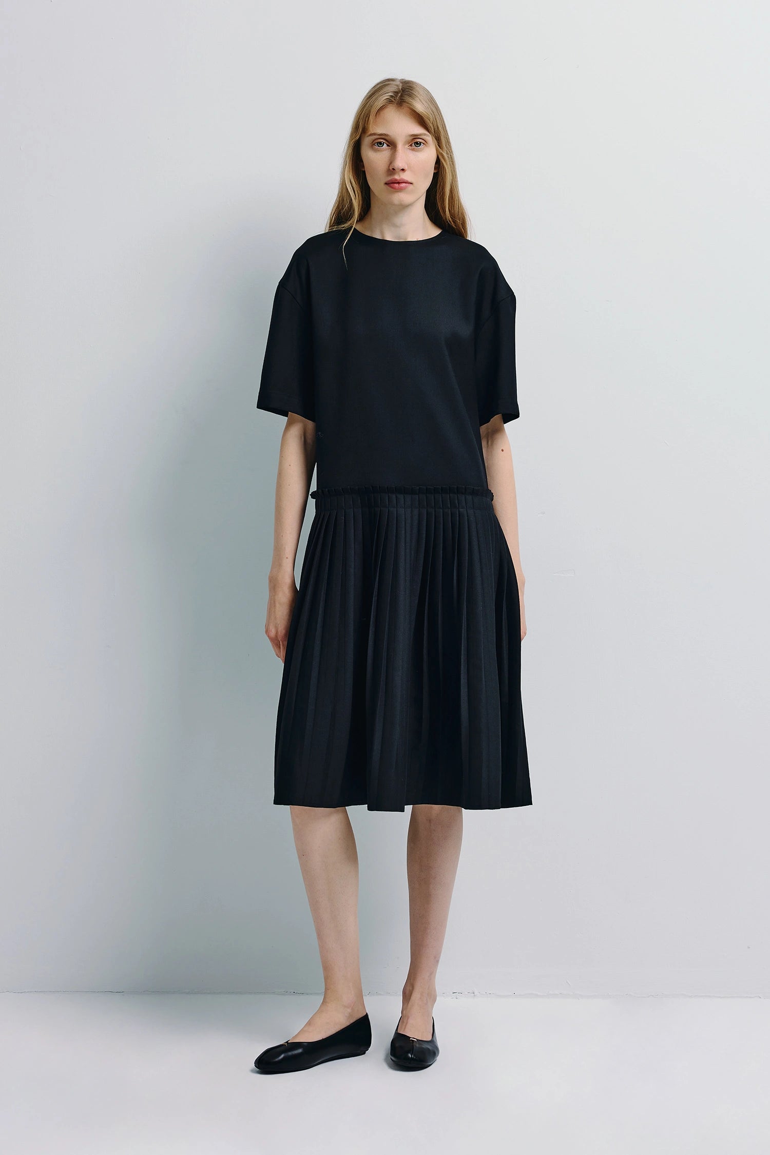 Lohan Pleated Skirt Dress Black