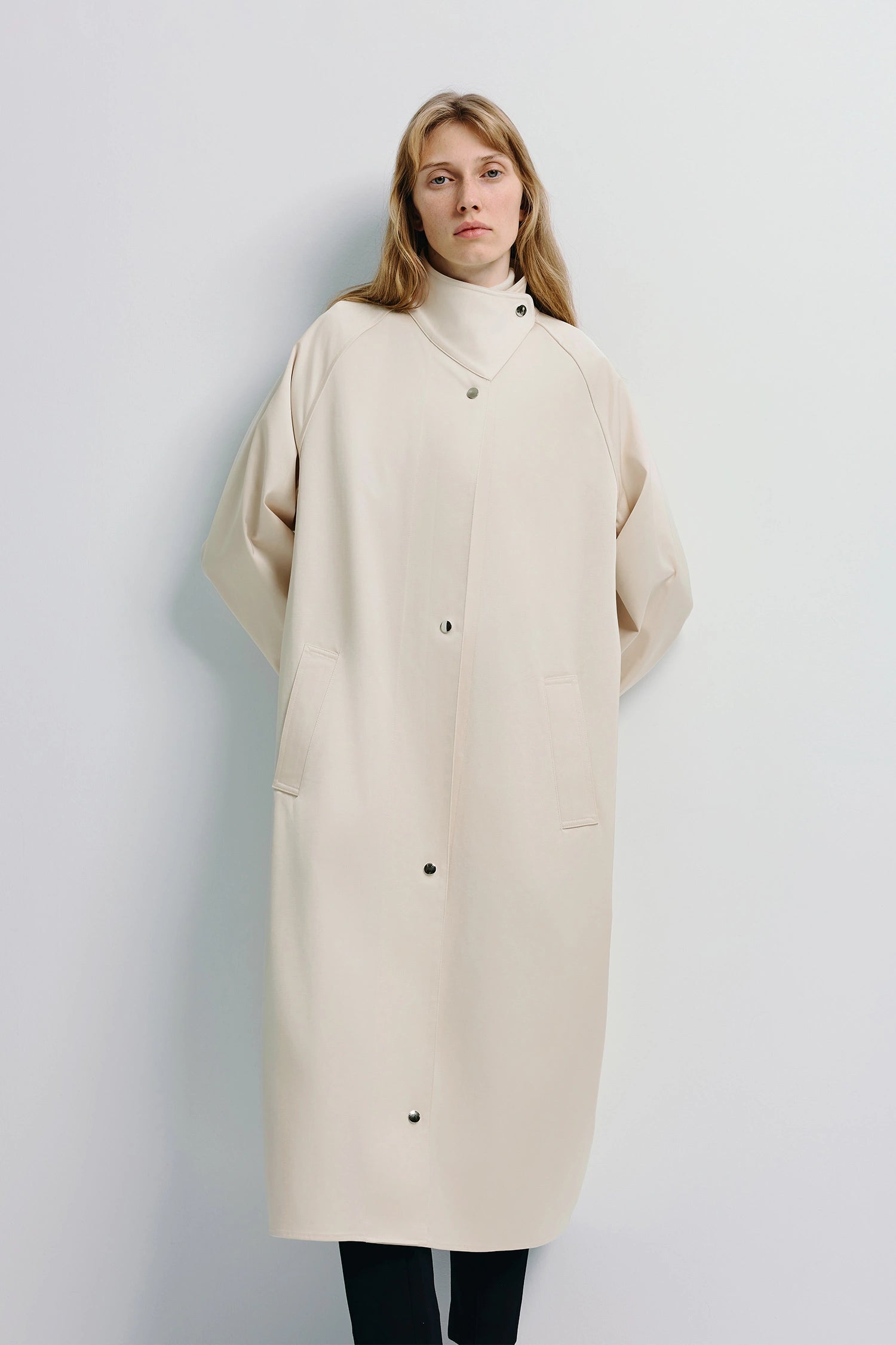 Anne Satin Coat Creme