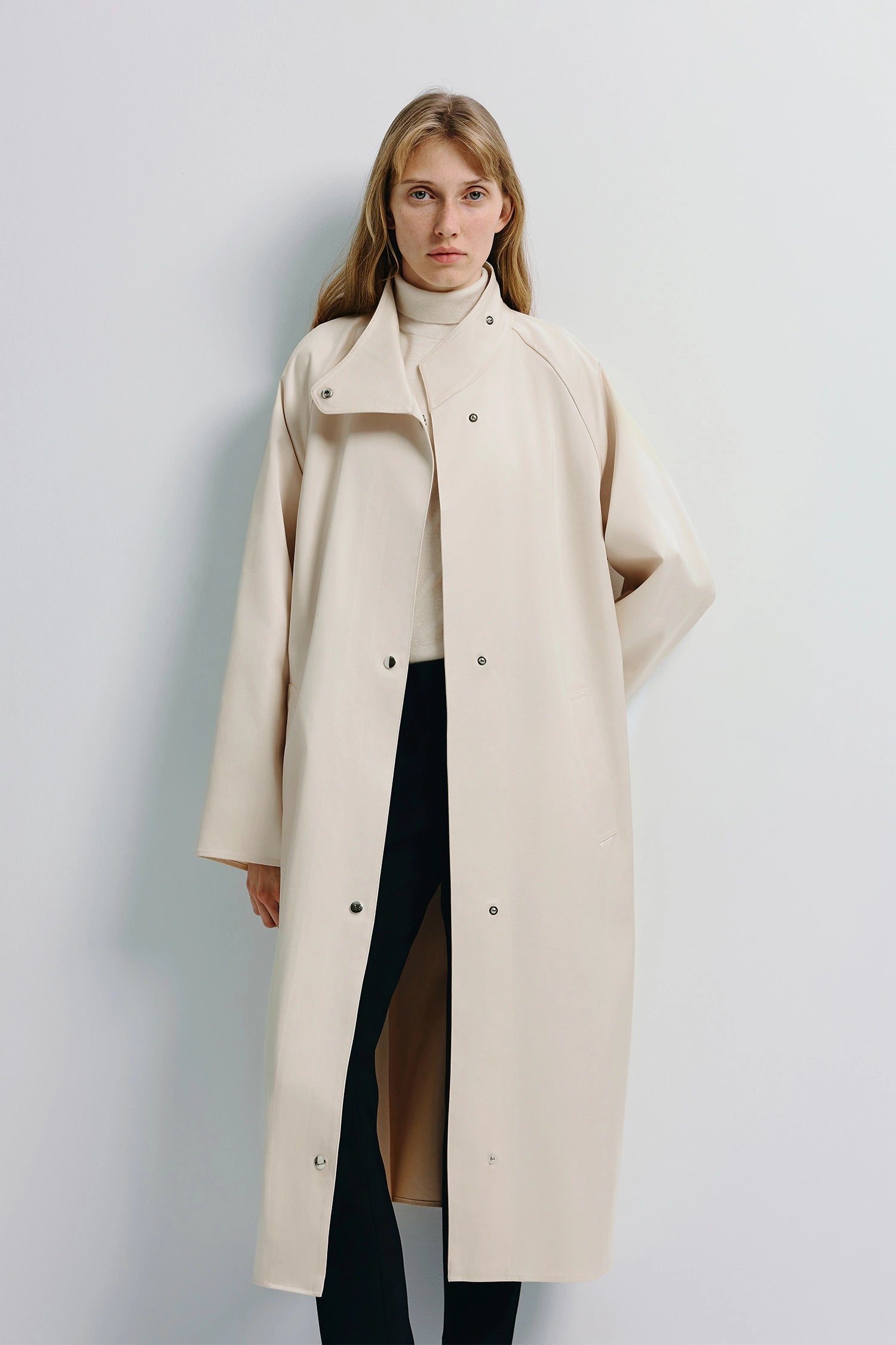 Anne Satin Coat Creme