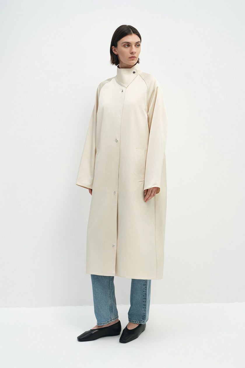 Anne Satin Coat Creme
