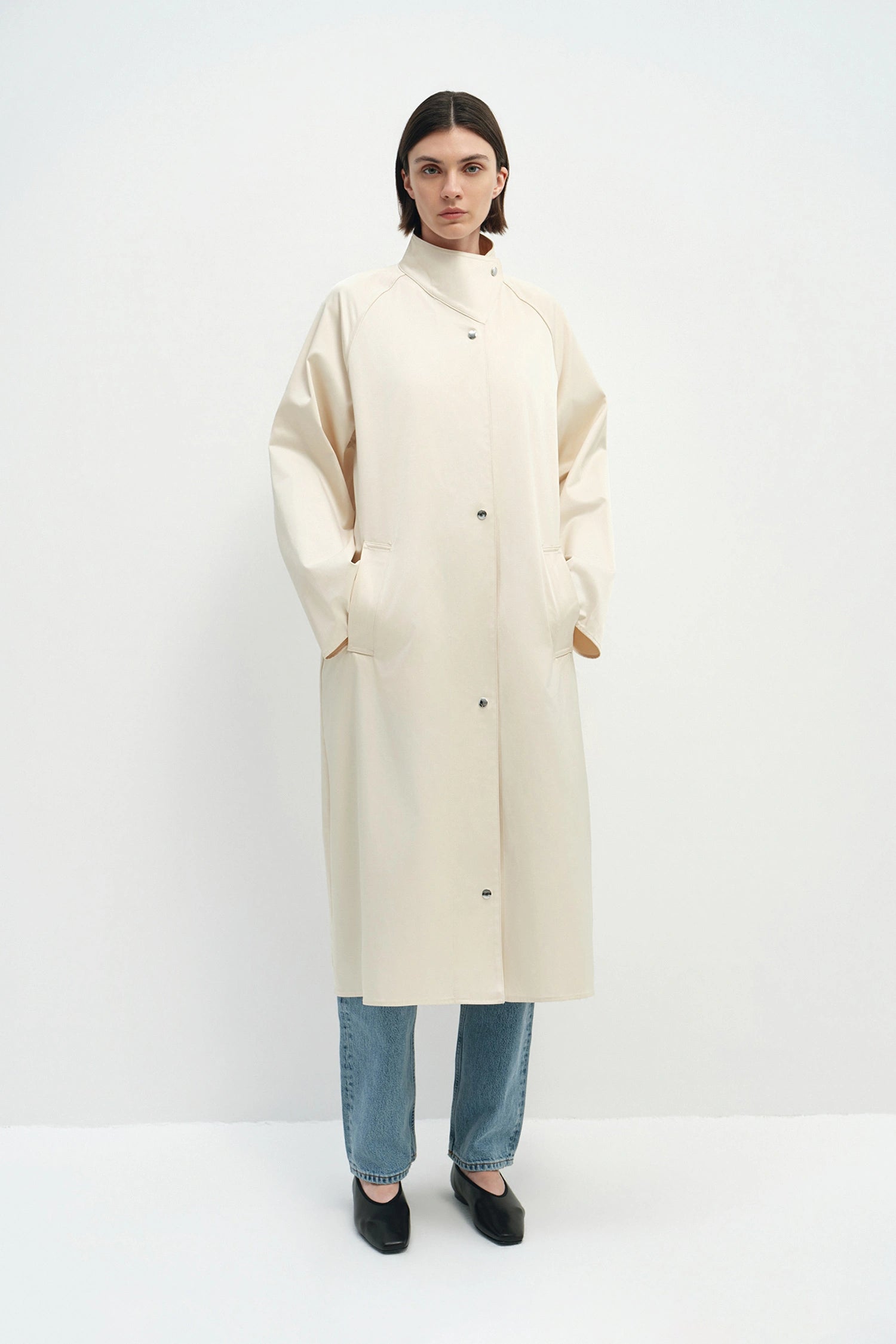 Anne Satin Coat Creme