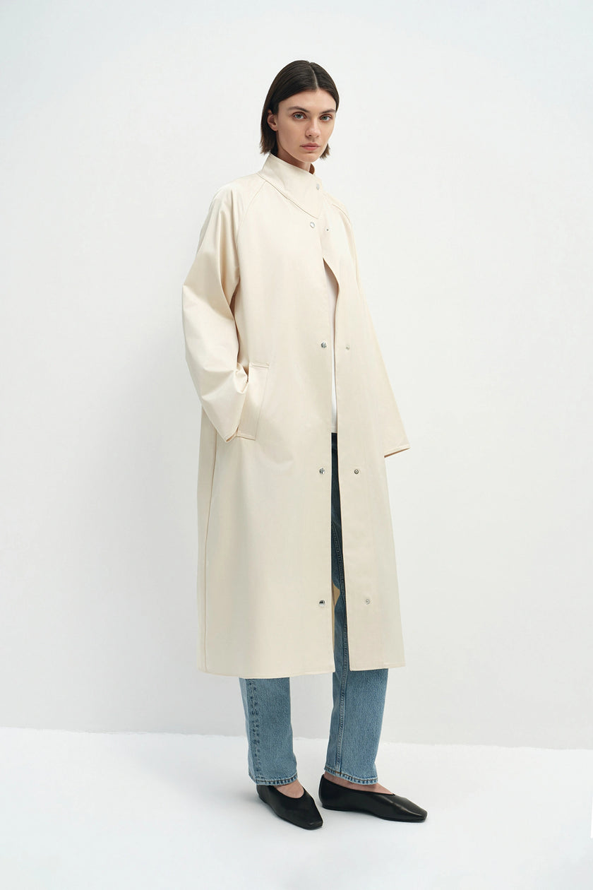 Anne Satin Coat Creme