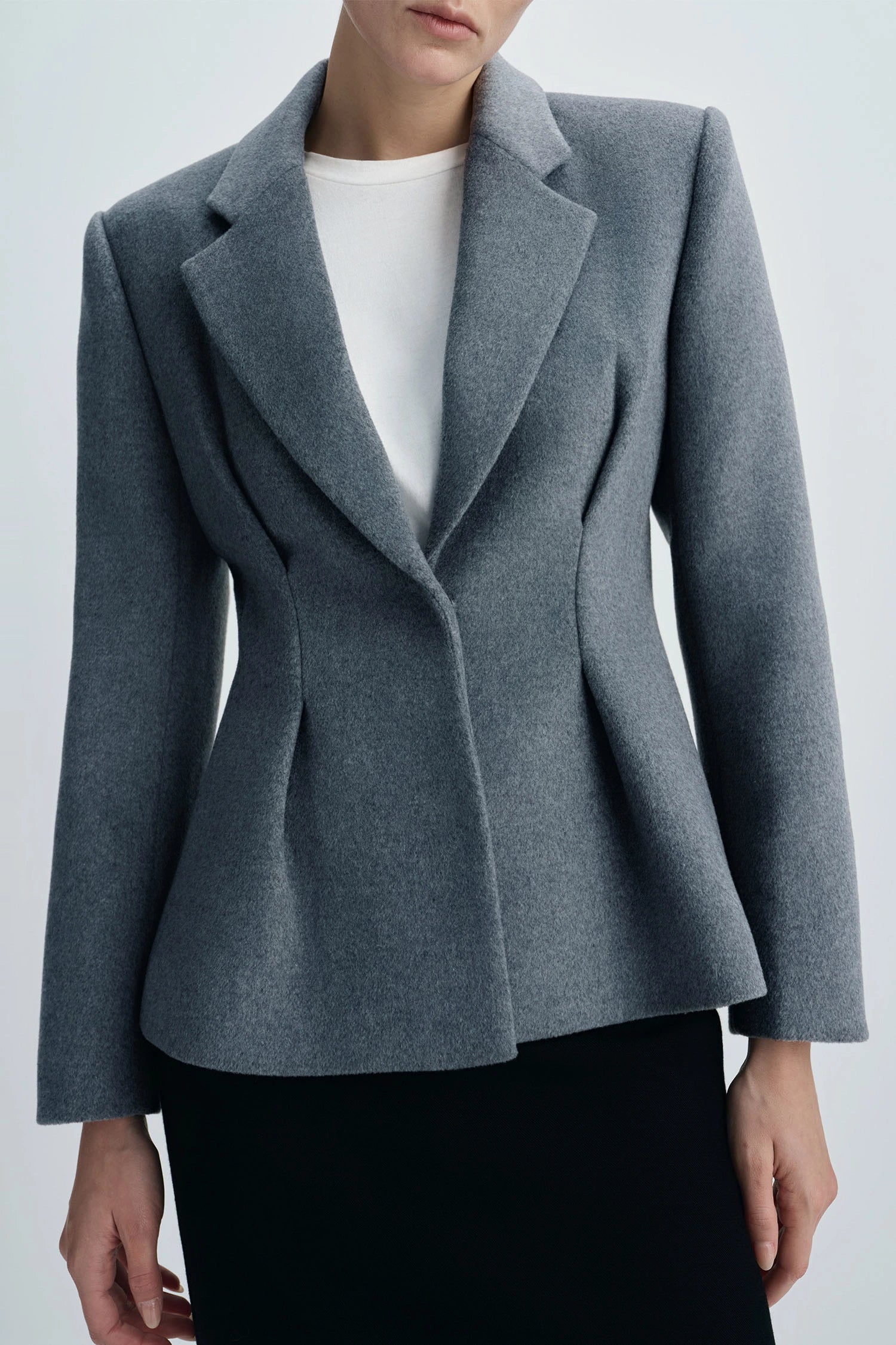 Trenton Pleat Waist Wool Blazer Charcoal